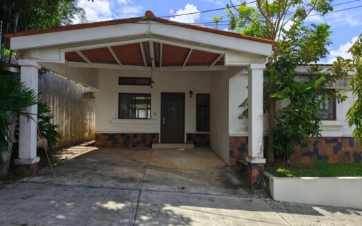 Banco Vende casa en Residencial Eco Gardens Arraiján – MLS 23373
