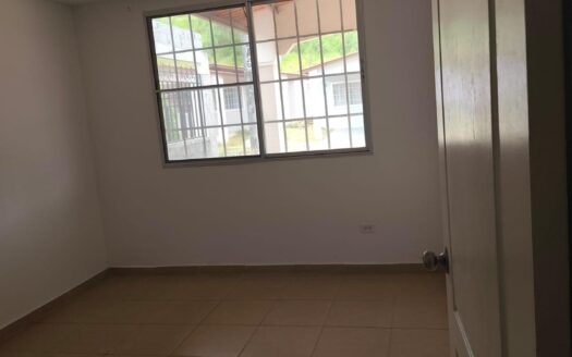 Banco Vende Casa Brisas del Golf Arraiján – MLS 23371