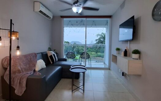Servicios Incluidos! – MLS 23384