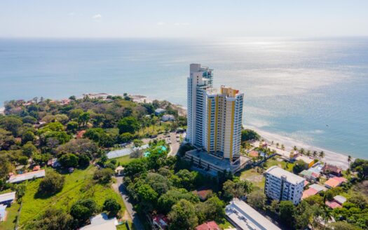 Condominio Frente al Mar en Venta en Gorgona Cerca de Coronado – MLS 23136