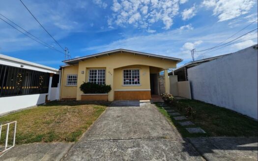 Venta de Casa Villa Las Pradera, Arraiján, Panamá – MLS 23170