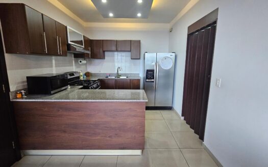 Apartamento en alquiler en Coco del Mar, Panamá – MLS 23166