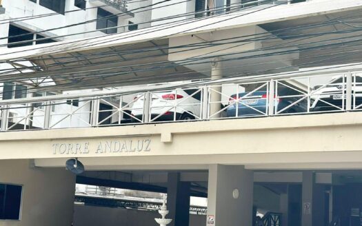 Vendo Apartamento en P.H. Andaluz, Bella Vista. – MLS 21572