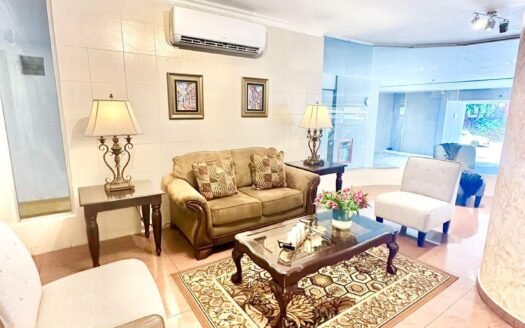 Vendo Apartamento en P.H. Andaluz, Bella Vista. – MLS 21572
