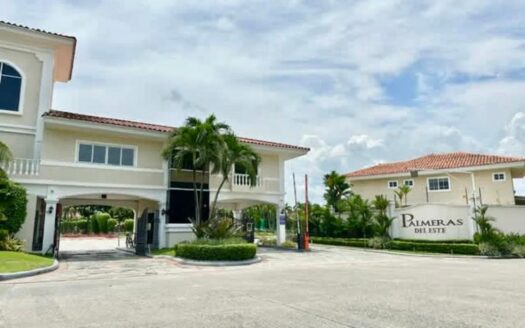 Casa en Palmeras del Este, Costa del Este. – MLS 21817