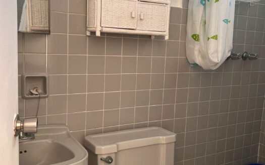 Se vende apartamento estudio en Coronado acceso area social y salida al mar – MLS 23187
