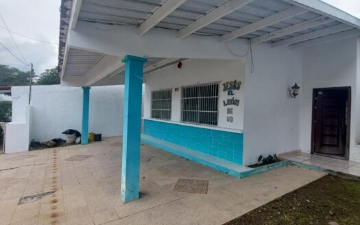 Se vende casa en Altos de San Judas, Colón – MLS 23182