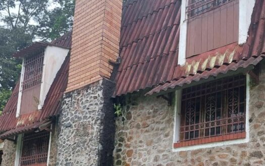 VENTA CASA MONTAÑA CERRO AZUL – MLS 23396