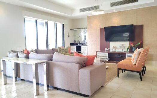 Elegante Apartamento en Buenaventura con Vista al Lago y la Naturaleza – MLS 23962