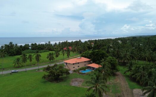 Condominio amueblado de 2 habitaciones en venta – MLS 23641