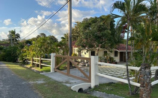 CASA CLUB ECUESTRE CORONADO – MLS 23574