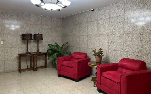 SE VENDE APARTAMENTO AMUEBLADO DE 2 RECAMARAS – MLS 23663