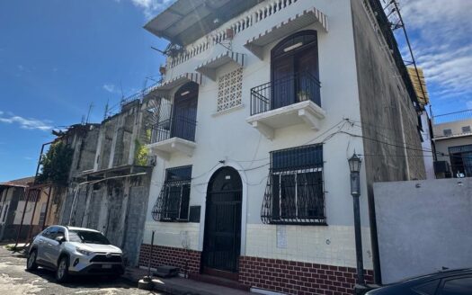 Venta Edificio Casco Antiguo – MLS 23685