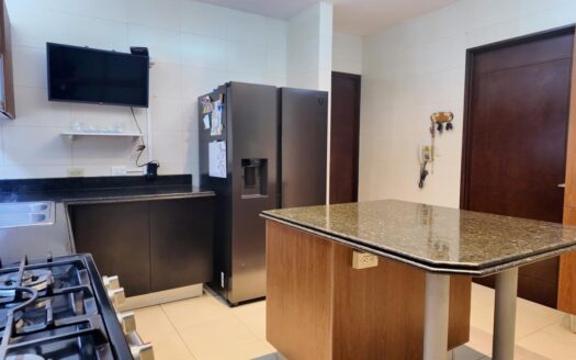 Alquiler de apartamento en Costa del Este 228mtrs – MLS 23692