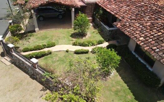 Se Vende Casa Cubita – MLS 23447