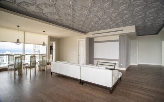 En venta Villa Sky Lujoso Penthouse de 4 niveles En Q Tower Punta Pacífica – MLS 23914