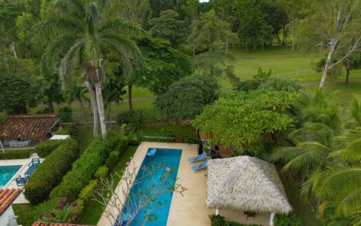 Casa de 3 Recámaras 3.5 baños en Coronado Panamá – MLS 23868