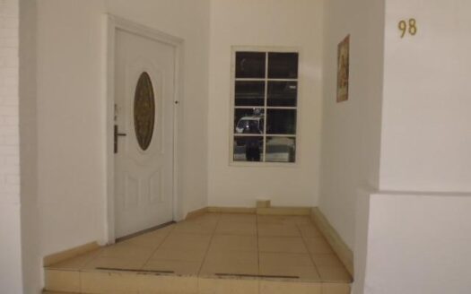 Casa Para Uso Comercial En San Francisco – Calle Belén – MLS 23958