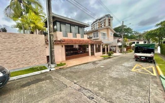 VENTA CASA ALAMEDA CALLE ATRATO – MLS 23865