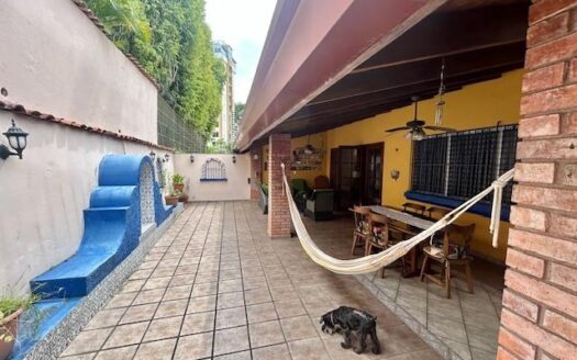 VENTA CASA ALAMEDA CALLE ATRATO – MLS 23865