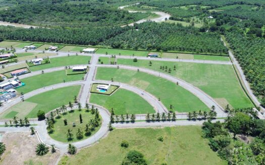 Lote en venta en la comunidad cerrada de Coco Beach – MLS 23848