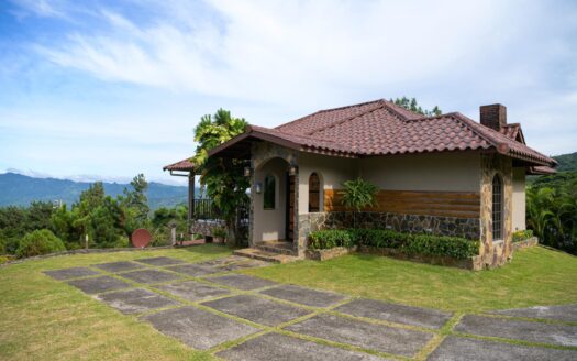 Venta de terreno en Chica Altos de Campana – MLS 23508