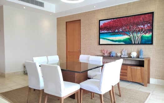 Elegante Apartamento en Buenaventura con Vista al Lago y la Naturaleza – MLS 23962