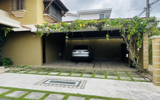 VENDO CASA EN LA ALAMEDA – BETANIA. – MLS 23558