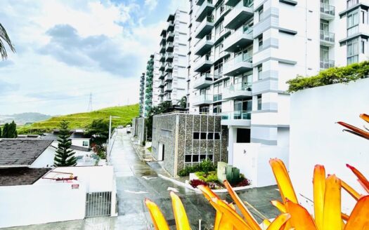 VENTA APARTAMENTO EN CONJUNTO RESIDENCIAL 4H – MLS 23562