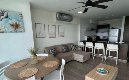 Venta de apartanmento en PH Bala Beach, Maria Chiquita, Colón – MLS 23585