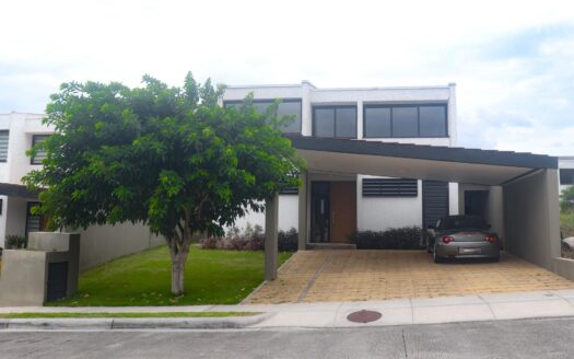 Casa en Barrio Alto – Modelo San Telmo – MLS 23538