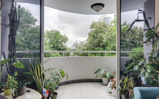 PH Andaluz, En el Corazón de El Cangrejo – MLS 23620