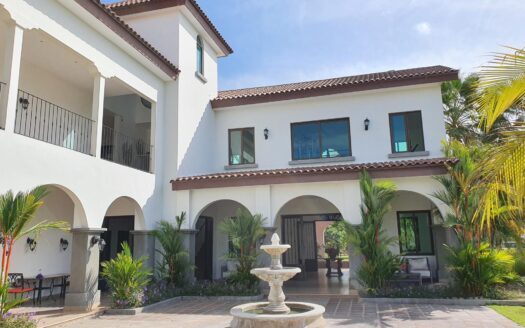 Condominio de 2 recámaras en venta o renta en La Ensenada – MLS 23635