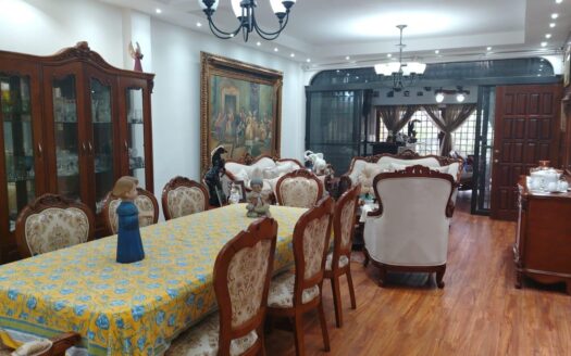 Se vende casa unifamiliar en Villa de las Fuentes – MLS 23786