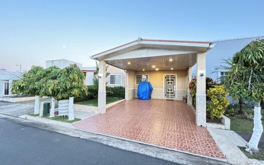 Se vende casa en Las Arboledas, Clusters Los Olivos, La Chorrera – MLS 23822