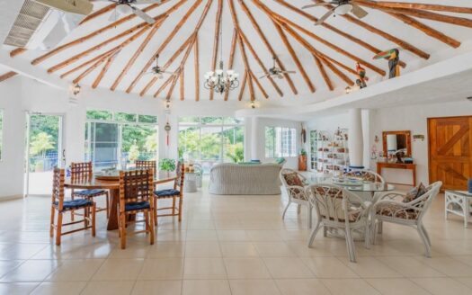 Venta de casa en Punta Barco Resort – MLS 23781