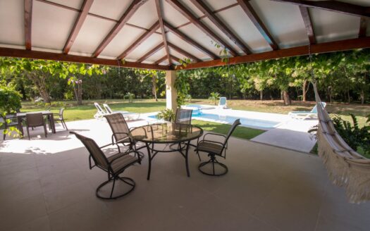 Elegante villa de tres habitaciones en Costa Blanca Golf & Villas – MLS 23743