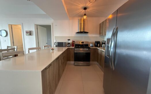 Apartamento frente al mar en la comunidad residencial de San Carlos – MLS 23649