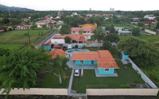 Casa de Playa en Venta en Coloncito, Gorgona – MLS 23551