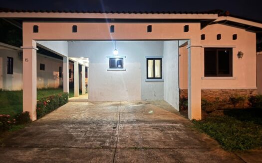 Casa en venta en Summer Hills – MLS 21008