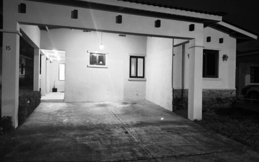 Casa en venta en Summer Hills – MLS 21008