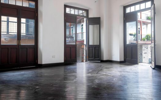 Canal House: Patrimonial Casco Antiguo – MLS 23736