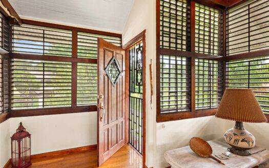 Casa Ejecutiva de 4 dormitorios en Puerto Armuelles – MLS 23772