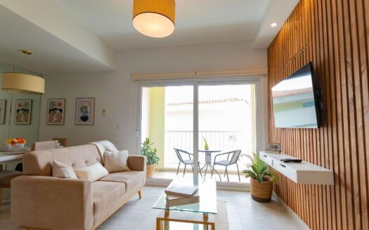 P.H. FOREST TOWERS TORRE A – MLS 23801