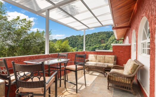 Elegante Casa Estilo Colonial en Valle Escondido Boquete – MLS 23805