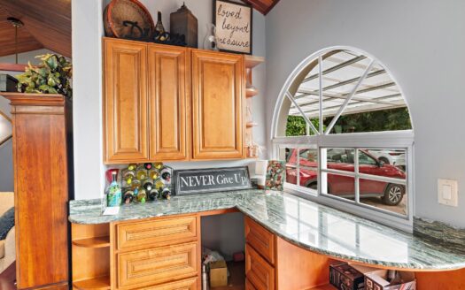 Elegante Casa Estilo Colonial en Valle Escondido Boquete – MLS 23805