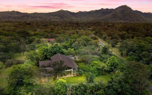 Casa Gratitud en El Valle de Antón, Panamá – MLS 23986