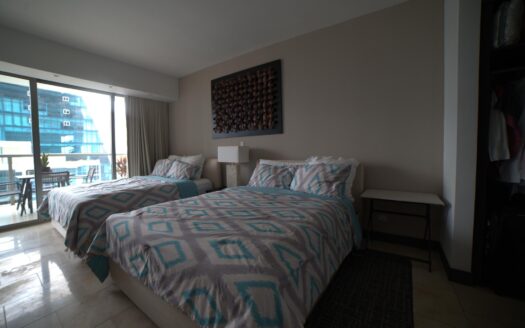 Vida de lujo en el cielo JW Marriott Tower condominio frente al mar – MLS 23679