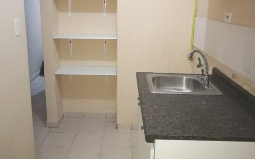 Apartamento en Alquiler con excelente ubicación – MLS 23433