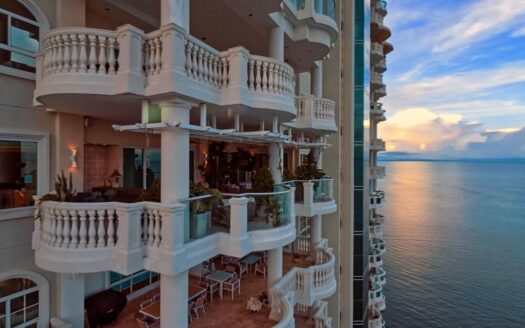 THE POSH RESIDENCE – MLS 23426